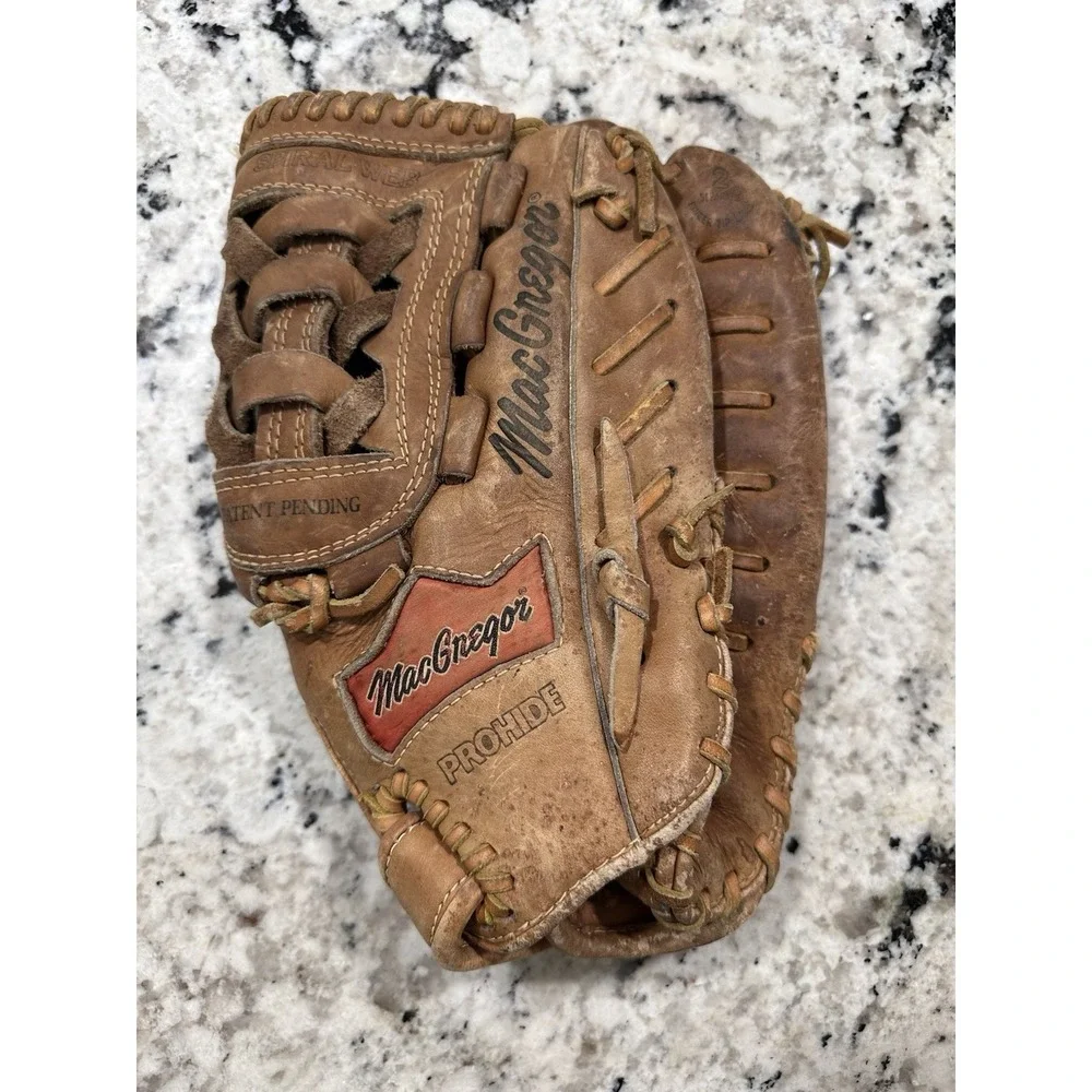 Vintage 1970s MacGregor OF4 Baseball Glove 12.5